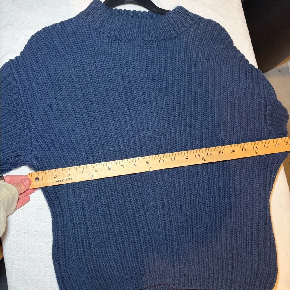 Pomander Place Deep Blue‎ Turtleneck Sweater